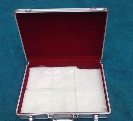 Het draagbare het Aluminiumcd van de Fluweelvoering Opslaggeval galvaniseert Ijzer Zeer belangrijk Slot